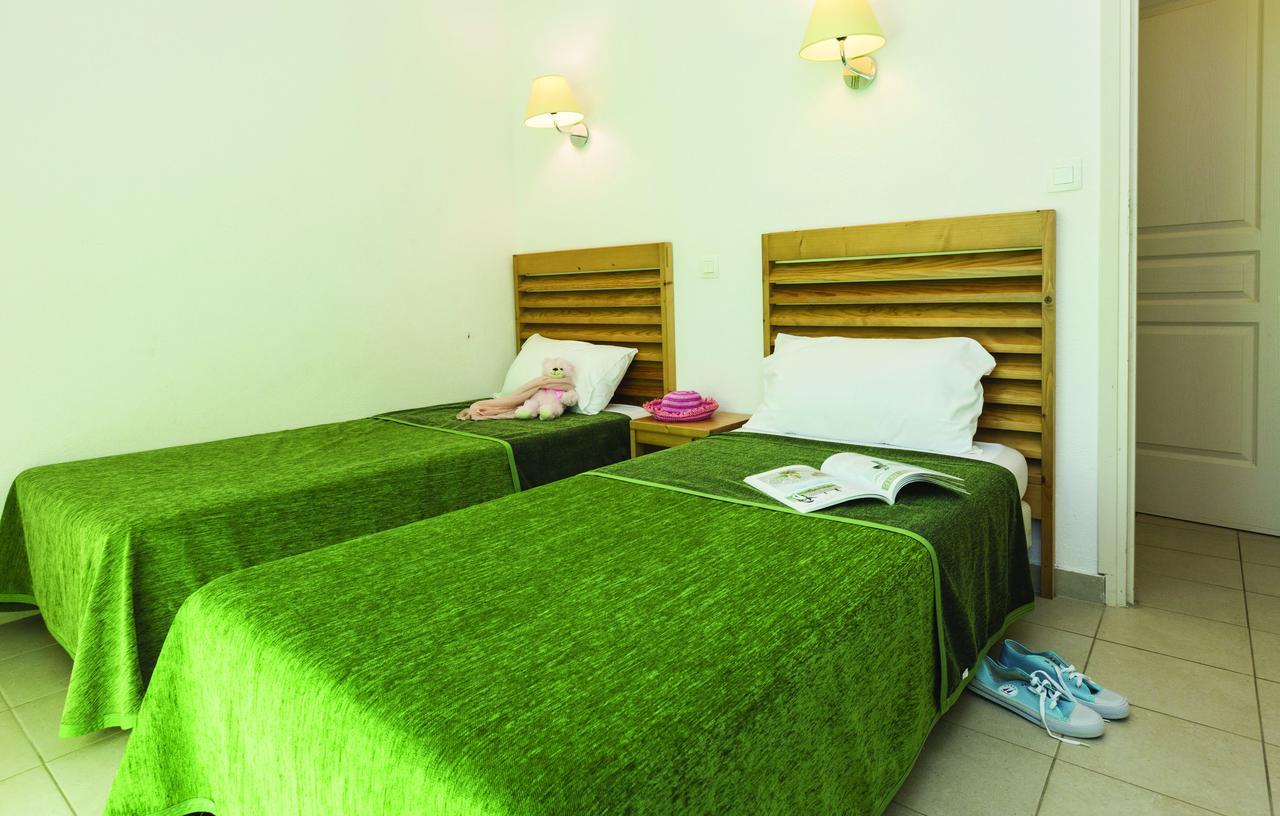 Poggio Mezzana Residence Odalys Acqua Linda מראה חיצוני תמונה