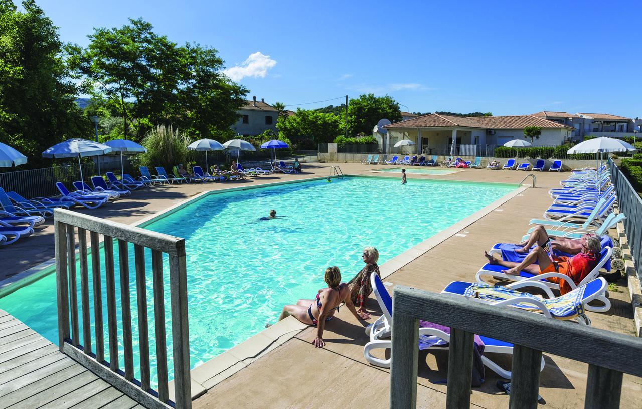 Poggio Mezzana Residence Odalys Acqua Linda מראה חיצוני תמונה